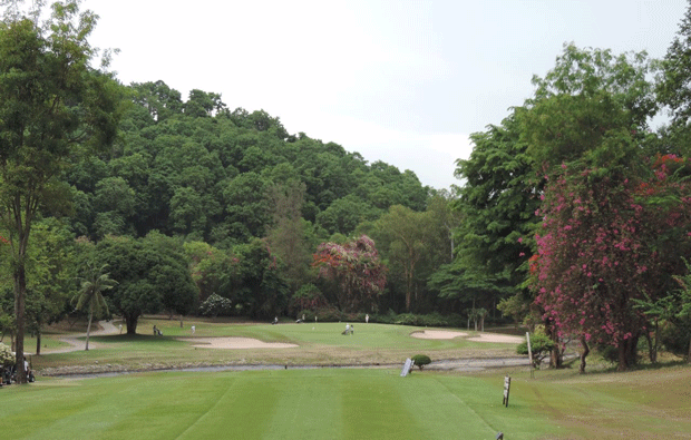 another par 3, bangpra international golf club, pattaya, thailand