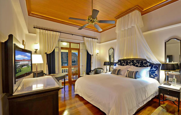 Centara Grand Beach Resort Deluxe Room
