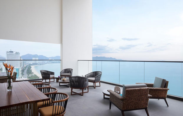 Citadines Bayfront Nha Trang Rooftop Bar