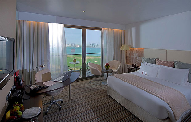 Crowne Plaza Yas Island Room