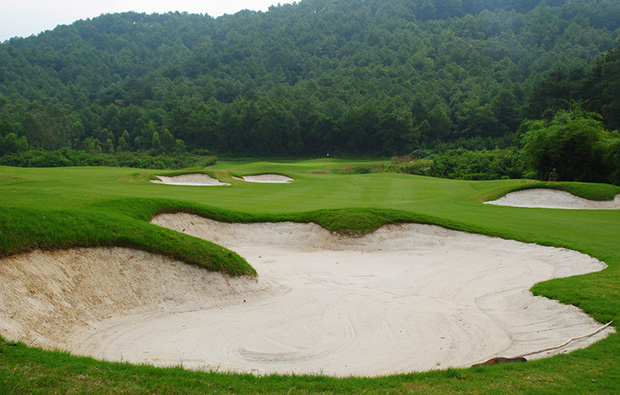 bunker, dai lai star golf club, hanoi, vietnam