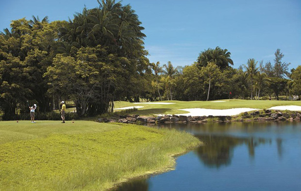 par 3 dalit-bay-golf-country-club, kota kinabalu, malaysia