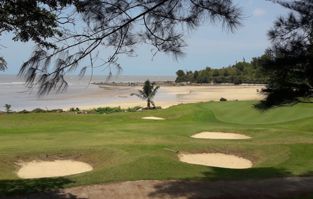 Damai Golf Country Club Bunkers