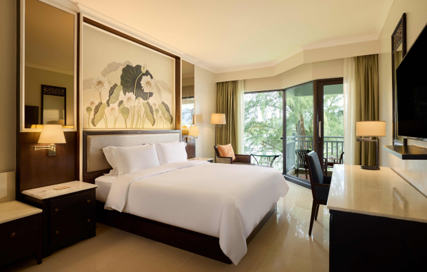 Deluxe Lagoon View Room, Dusit Thani Laguna Phuket