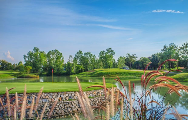 Par 3 gassan legacy golf club, chiang mai, thailand