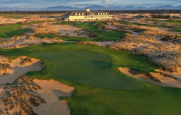 Hoiana Shores Golf Club Clubhouse