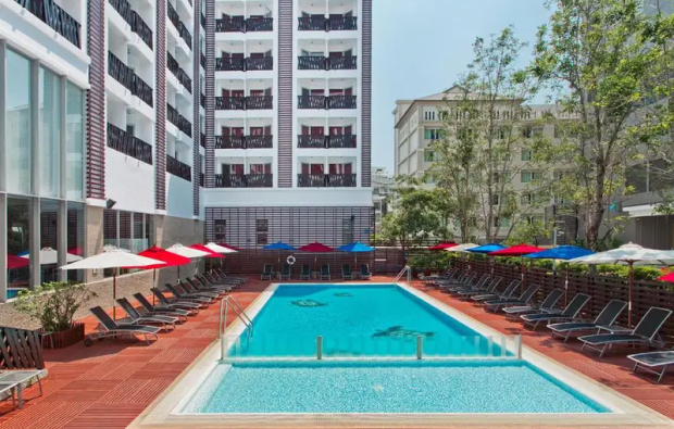 Pool, Ibis Pattaya