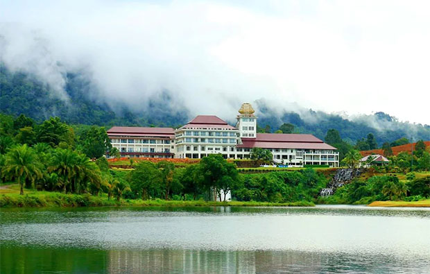 Katathong Golf Resort & Spa