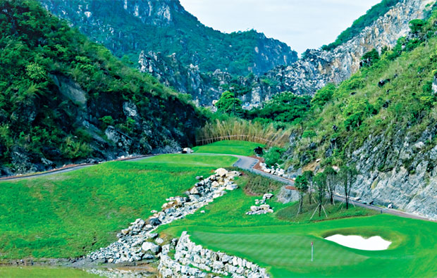 Legend Valley Country Club Tee Box