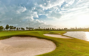 bunkers, long bien golf course, hanoi, vietnam