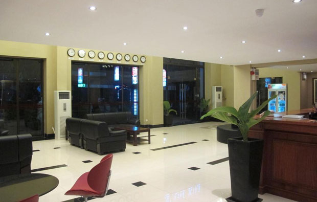 Lux Riverside Hotel Lobby