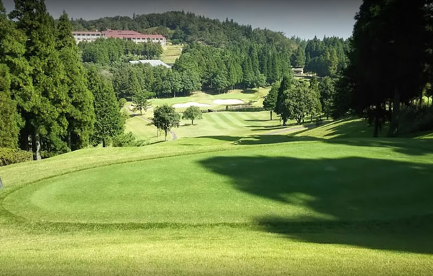 Menard Country Club Aoyama Course Tee Box