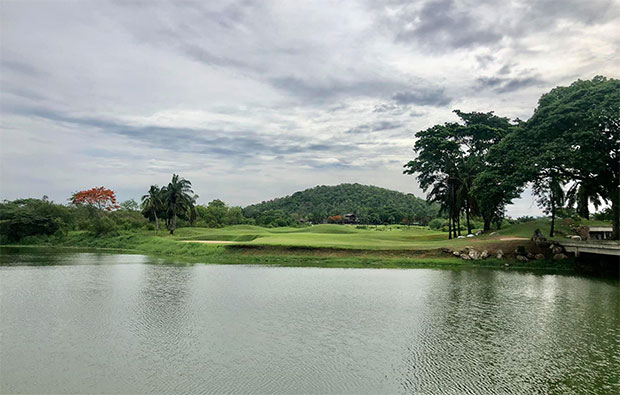 Water hazard Mission Hills Golf Club Kanchanaburi