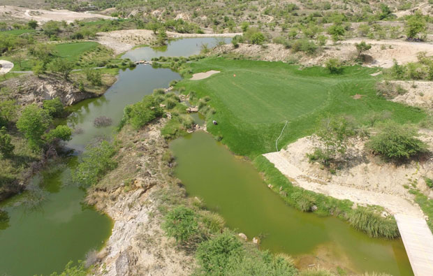 myotha national golf club green