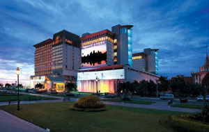 Nagaworld 1