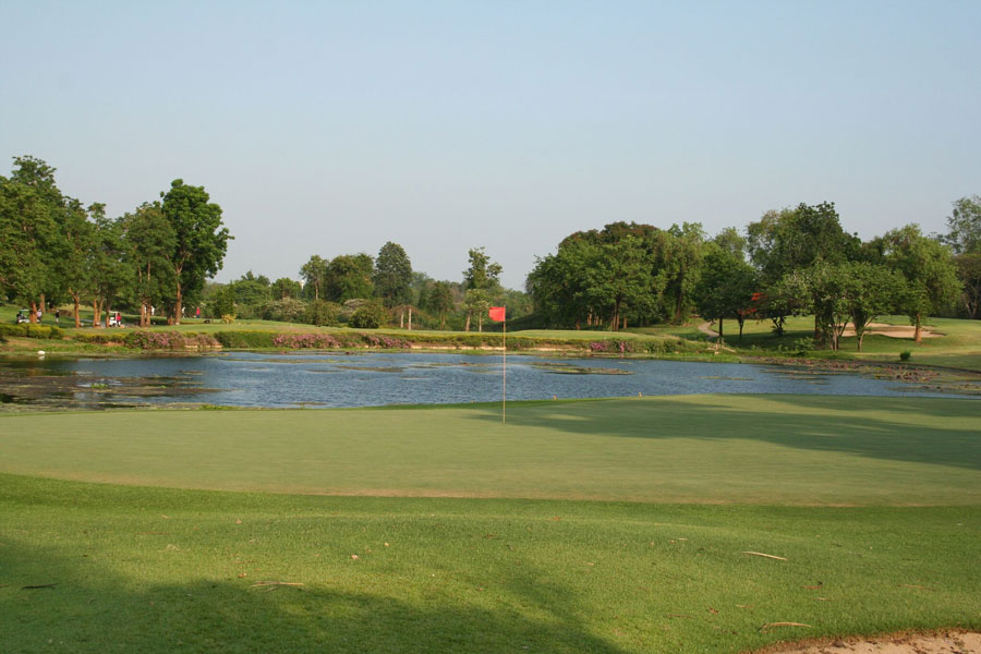 Nichigo Golf Club