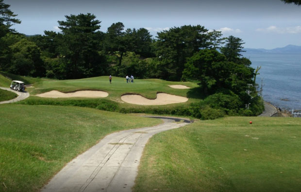 Osaka Golf Club Par 3