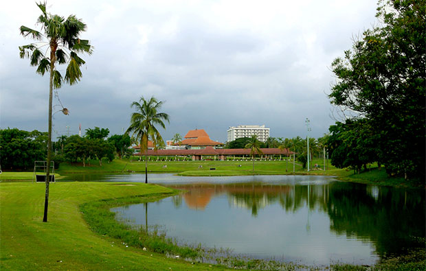 Palm Springs Golf and Country Club Karawang View to Clubhouse