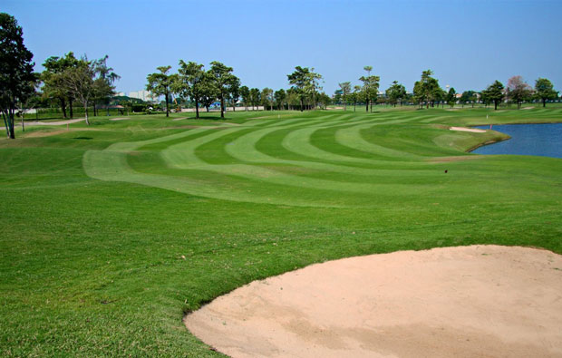 Panya Indra Golf Course tee box