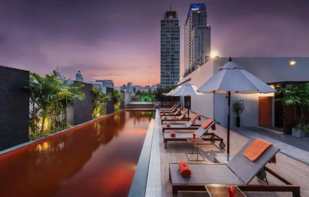 2N/2R: SPECIAL OFFER - Radisson Suites + RG City