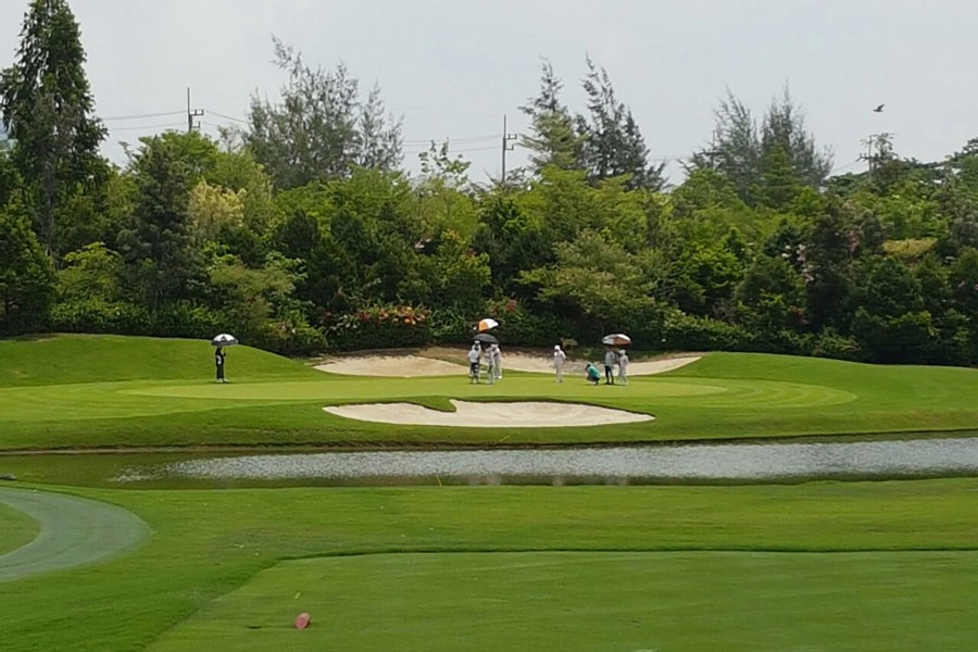 The RG City Golf Club
