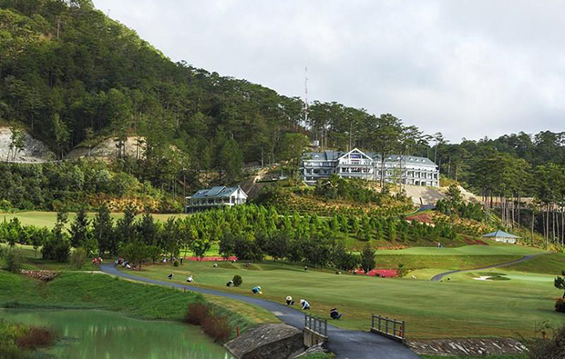 clubhouse, sacom tuyen lam golf club, dalat, vietnam