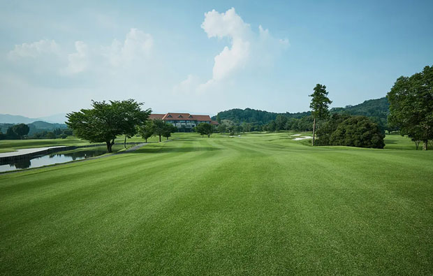 Sakakibara Onsen Golf Club Clubhouse