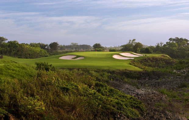 9th green Sandbelt Trails Golf Course Mission Hills