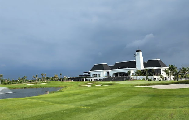 Sedayu Indo Golf Clubhouse