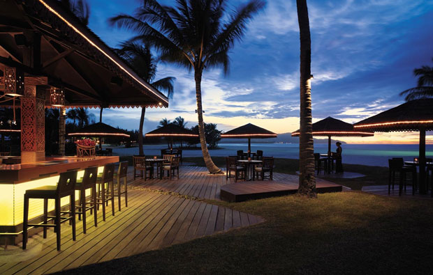 Shangri-La's Rasa Ria Resort & Spa Bar