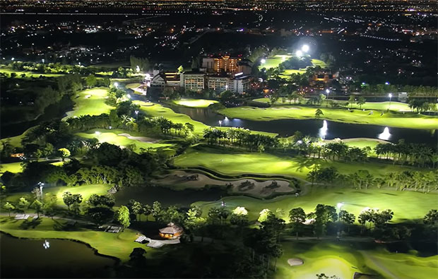 Summit Windmill Bangkok Night Golf