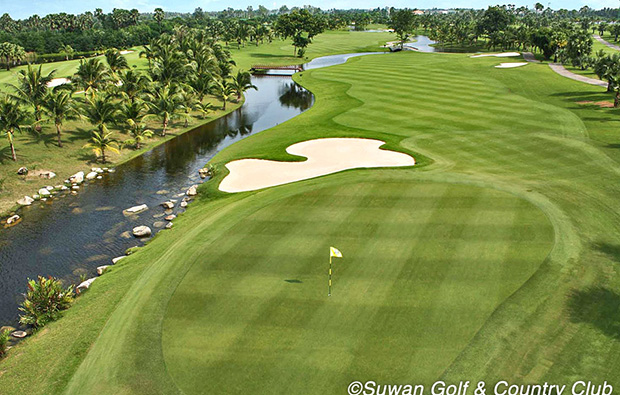 water hazard, suwan golf country club, bangkok, thailand