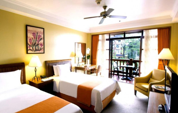 The Manor at Camp John Hay Deluxe Forest View Room