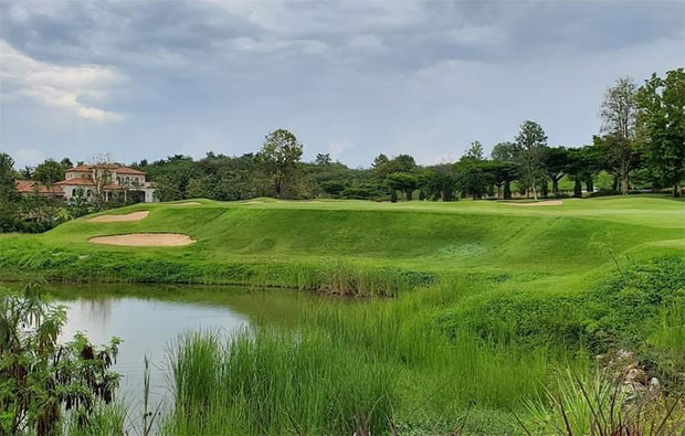 green at khao yai, toscana valley country club, thailand