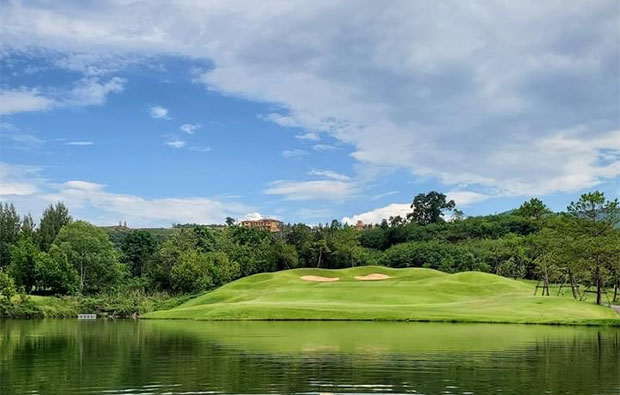 Toscana Valley - Lake